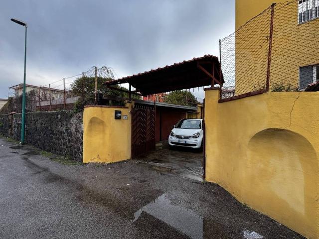Villa Indipendente in vendita a Sant'Antonio, Torre Del Greco