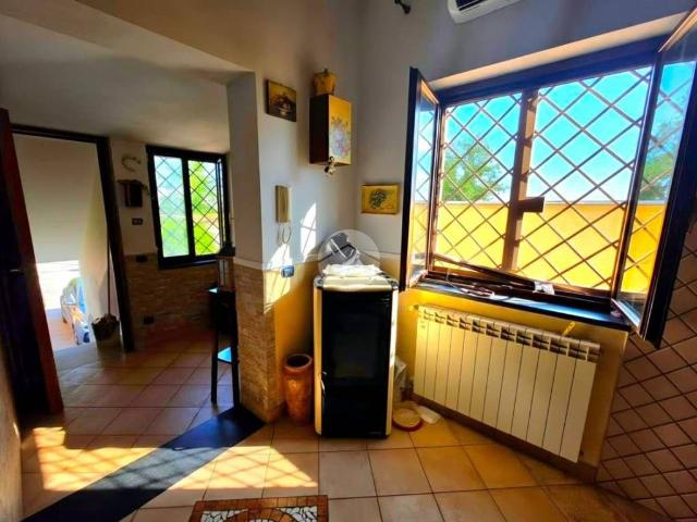 Villa Indipendente in vendita a Camaldoli della Torre, Torre Del Greco