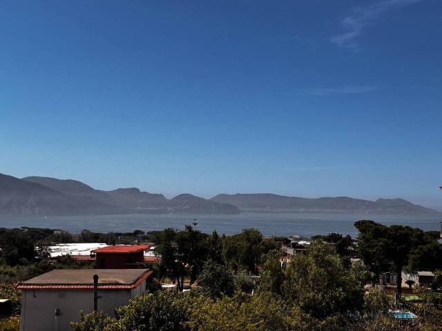 Villa Indipendente in vendita a Camaldoli della Torre, Torre Del Greco