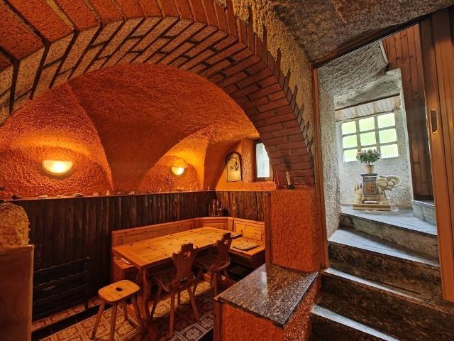 Villa Indipendente in vendita a Spriana, Lombardia