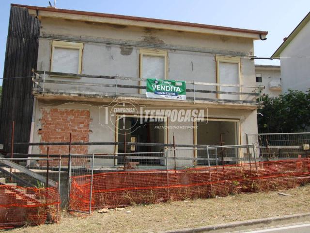 Villa Indipendente in vendita a Marche, Fermo