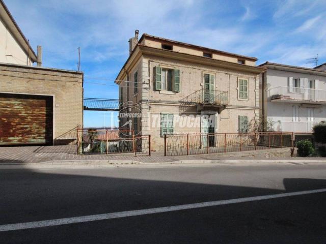 Villa Indipendente in vendita a Marche, Fermo
