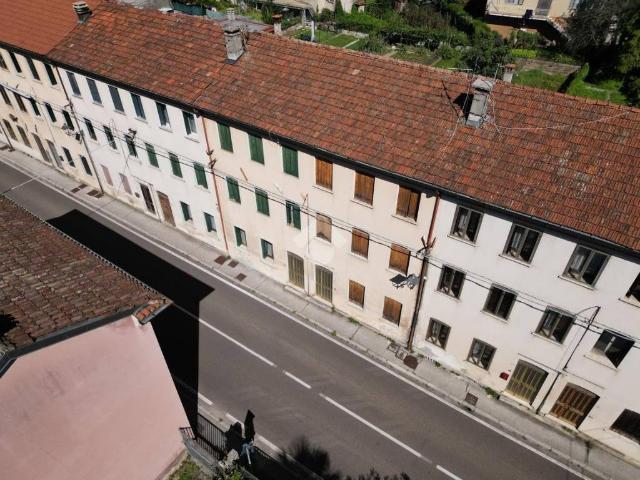 Villa Indipendente in vendita a Torrebelvicino, Veneto