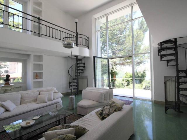 Villa Indipendente in vendita a Torrebruna, Abruzzo