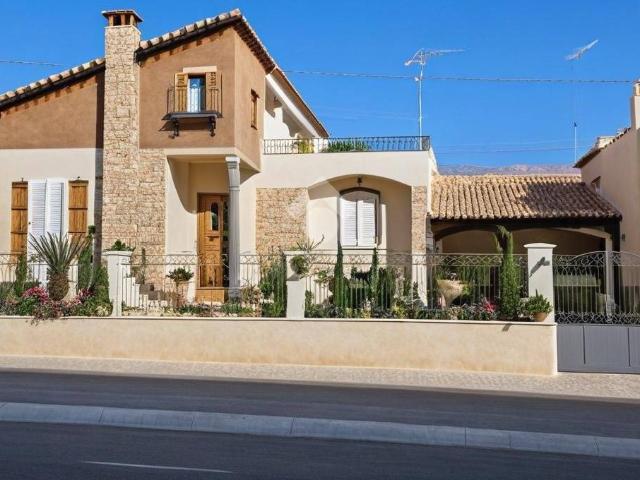 Villa Indipendente in vendita a Puglia, Foggia