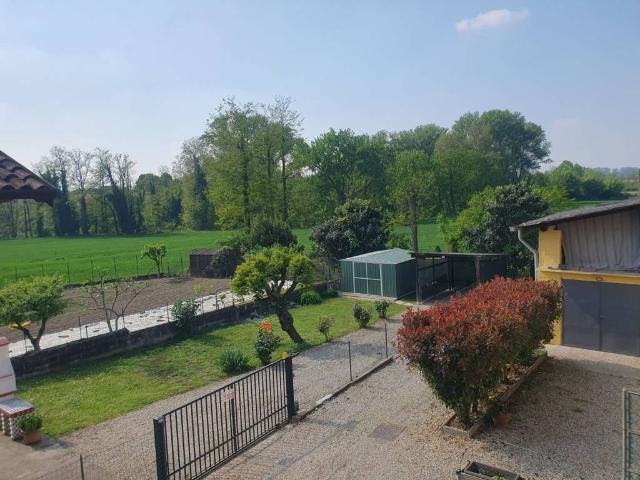 Villa Indipendente in vendita a Torrevecchia Pia, Lombardia