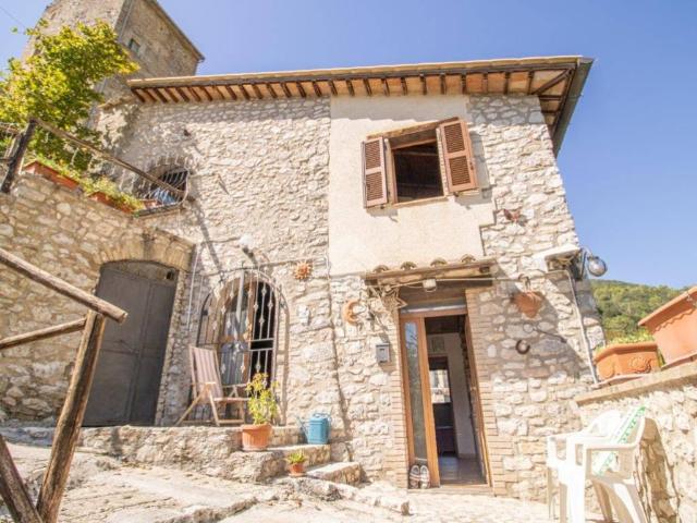 Villa Indipendente in vendita a Torri In Sabina, Lazio