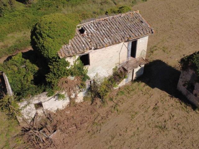 Villa Indipendente in vendita a Torri In Sabina, Lazio