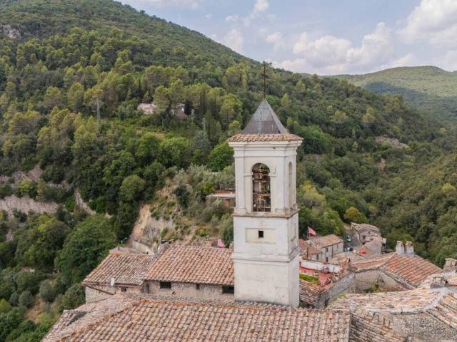 Villa Indipendente in vendita a Torri In Sabina, Lazio