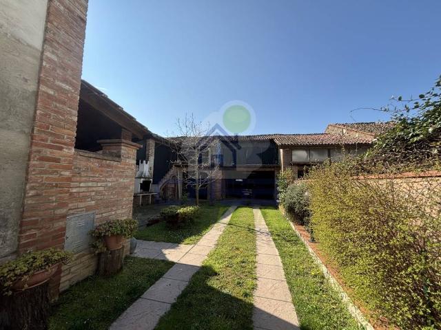 Villa Indipendente in vendita a Torricella Del Pizzo, Lombardia