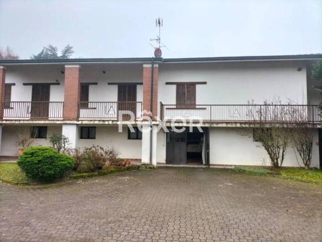 Villa Indipendente in vendita a Torricella Verzate, Lombardia