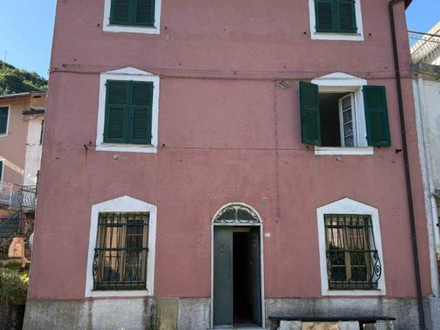Villa Indipendente in vendita a Tercesi, Torriglia
