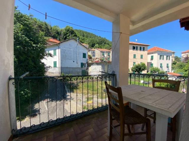 Villa Indipendente in vendita a Marzano, Torriglia