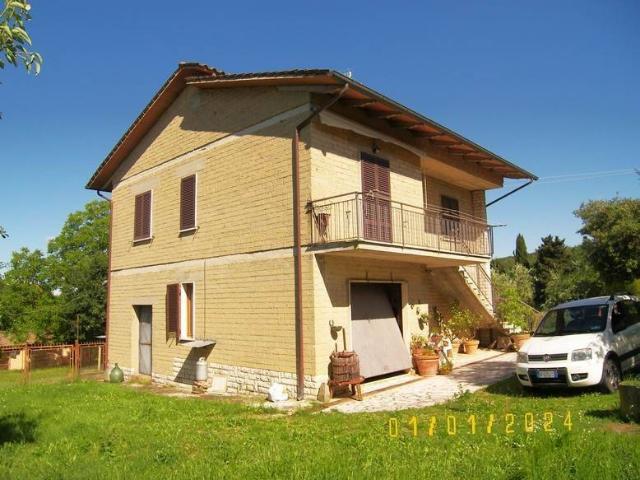 Villa Indipendente in vendita a Torrita, Toscana