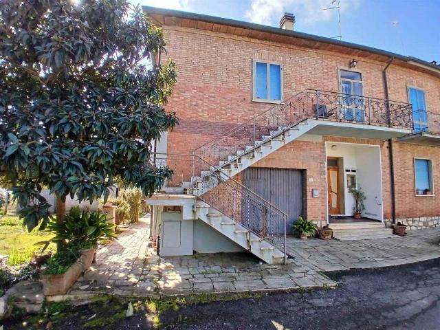Villa Indipendente in vendita a Torrita, Toscana