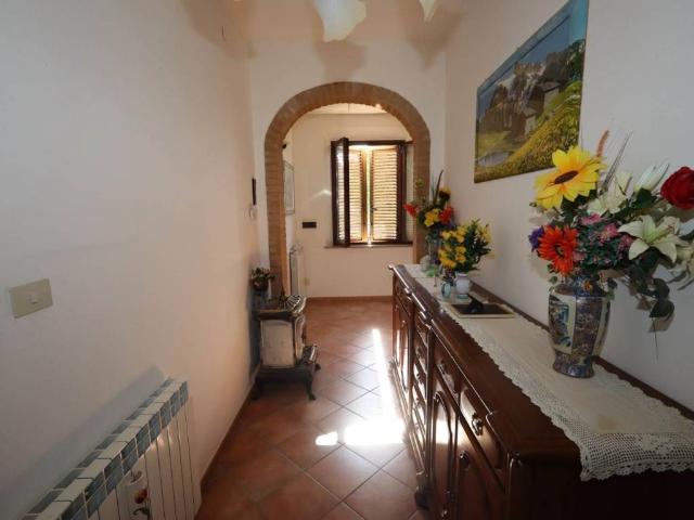 Villa Indipendente in vendita a Torrita, Toscana