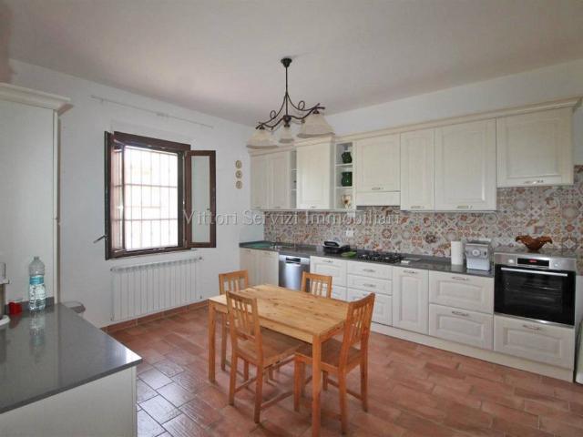 Villa Indipendente in vendita a Torrita, Toscana