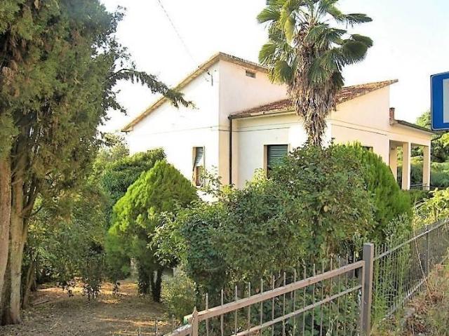 Villa Indipendente in vendita a Torrita di Siena, Siena