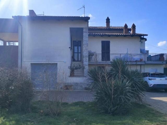 Villa Indipendente in vendita a Torrita, Toscana
