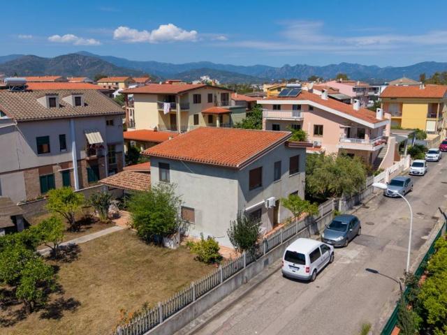 Villa Indipendente in vendita a Zinnias, Tortolì