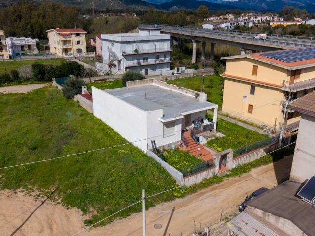 Villa Indipendente in vendita a Santa Lucia, Tortolì