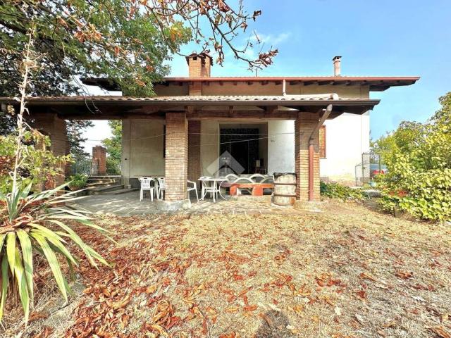 Villa Indipendente in vendita a Vho, Piemonte