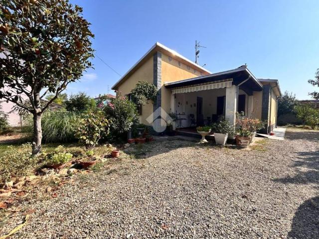 Villa Indipendente in vendita a Piemonte, Alessandria