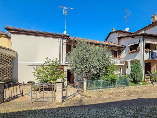Villa Indipendente in vendita a Piemonte, Alessandria