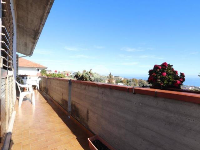 Villa Indipendente in vendita a Unione dei Comuni della Val Vibrata, Tortoreto