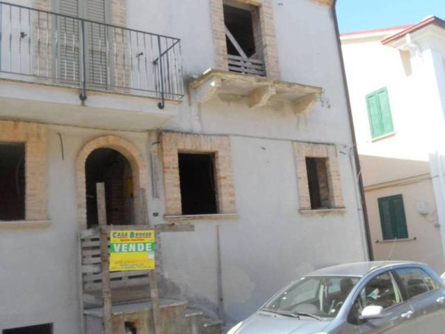 Villa Indipendente in vendita a Unione dei Comuni della Val Vibrata, Tortoreto