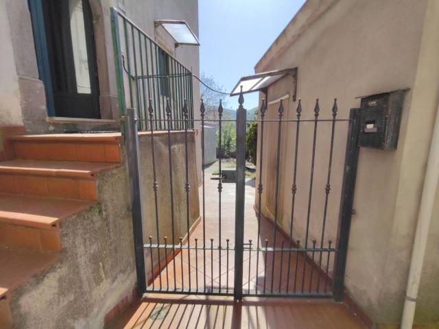 Villa Indipendente in vendita a Tortorici, Sicilia