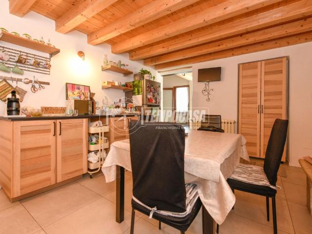 Villa Indipendente in vendita a Comunità Montana Parco Alto Garda bresciano, Toscolano Maderno
