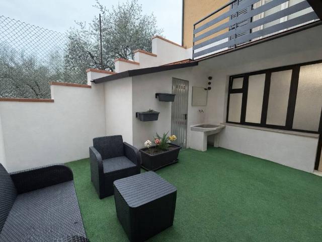 Villa Indipendente in vendita a Comunità Montana Parco Alto Garda bresciano, Toscolano Maderno