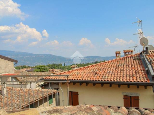 Villa Indipendente in vendita a Comunità Montana Parco Alto Garda bresciano, Toscolano Maderno