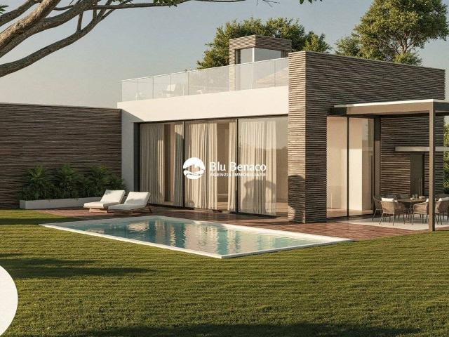 Villa Indipendente in vendita a Comunità Montana Parco Alto Garda bresciano, Toscolano Maderno