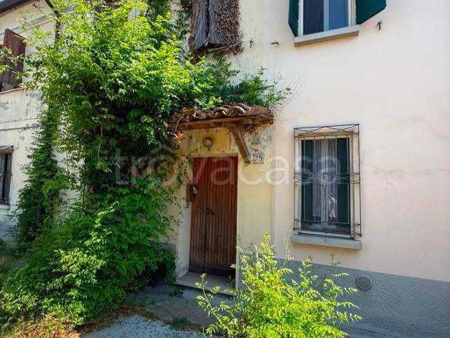 Villa Indipendente in vendita a Unione Comuni Modenesi Area Nord, Mirandola