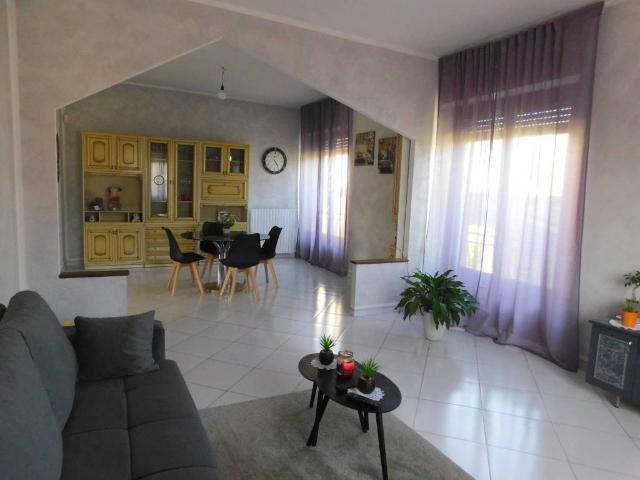 Villa Indipendente in vendita a San Bernardino, Piemonte