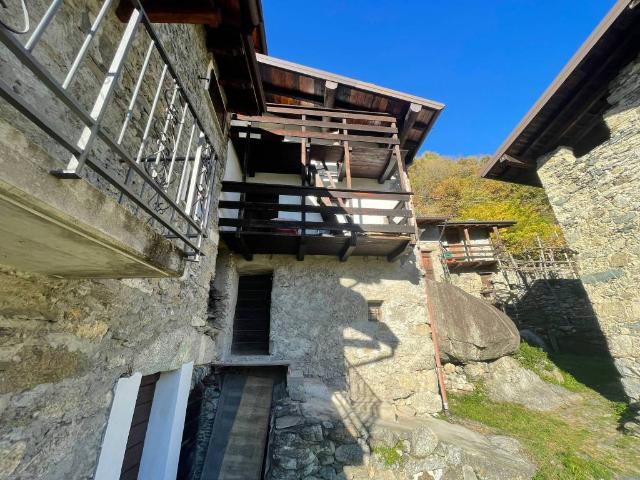 Villa Indipendente in vendita a Traona, Lombardia