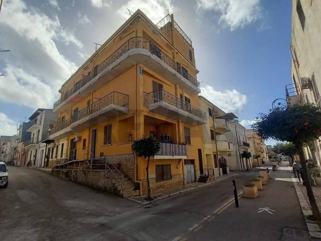 Villa Indipendente in vendita a Trappeto, Sicilia