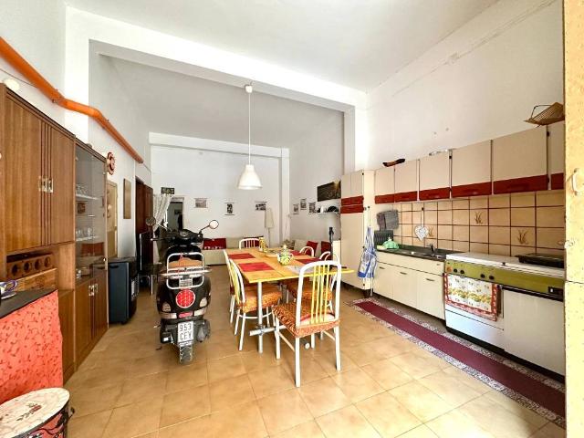 Villa Indipendente in vendita a Trappeto, Sicilia