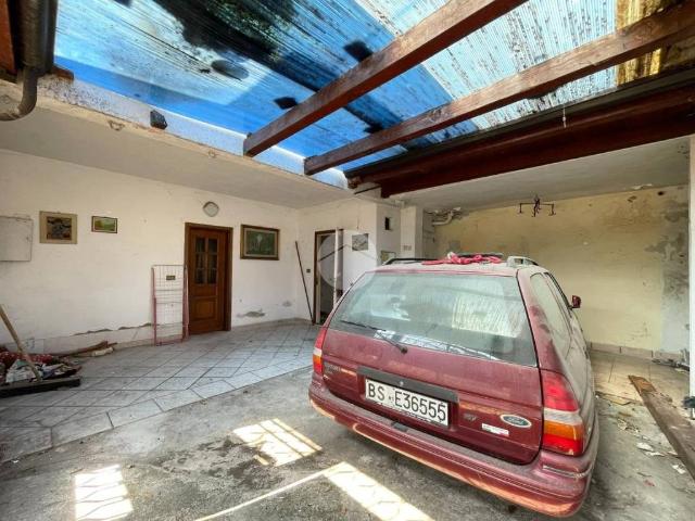 Villa Indipendente in vendita a Travagliato, Lombardia