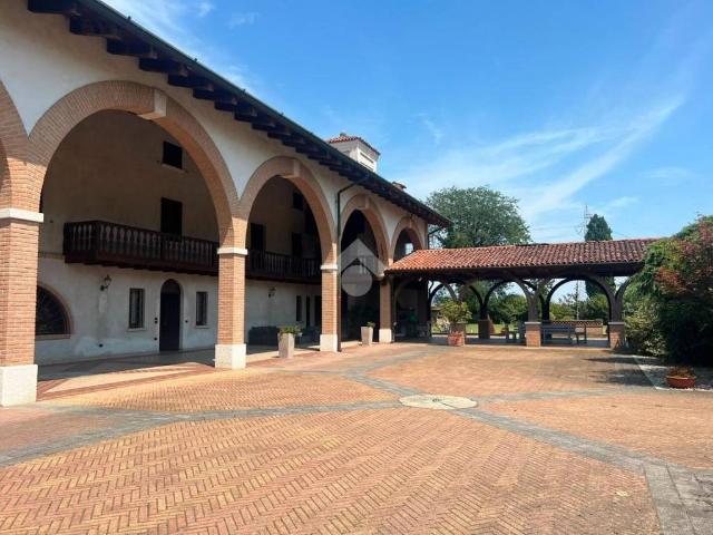 Villa Indipendente in vendita a Torbole Casaglia, Brescia