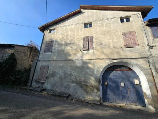 Villa Indipendente in vendita a Traversetolo, Reggio Emilia