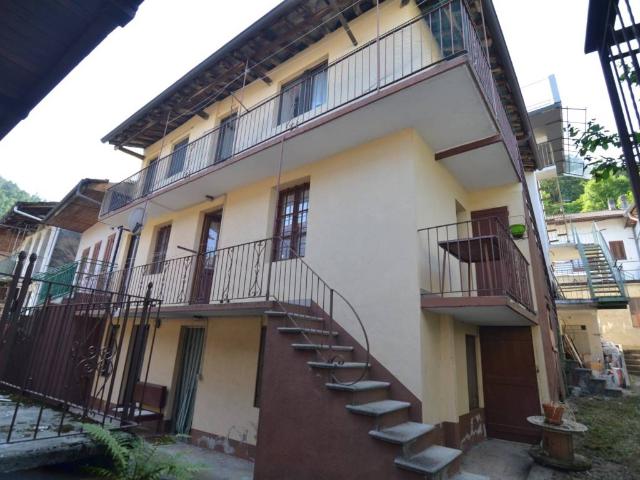 Villa Indipendente in vendita a Unione Montana Alpi Graie, Piemonte