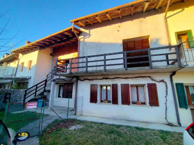 Villa Indipendente in vendita a Travesio, Friuli-Venezia Giulia