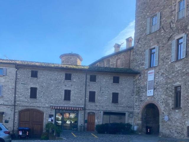 Villa Indipendente in vendita a Travo, Reggio Emilia