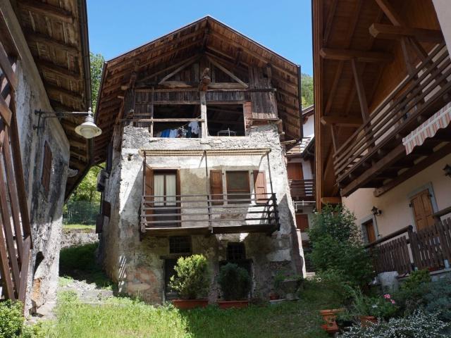 Villa Indipendente in vendita a Comunità delle Giudicarie, Montagne