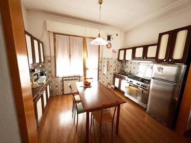 Villa Indipendente in vendita a Trecastelli, Marche