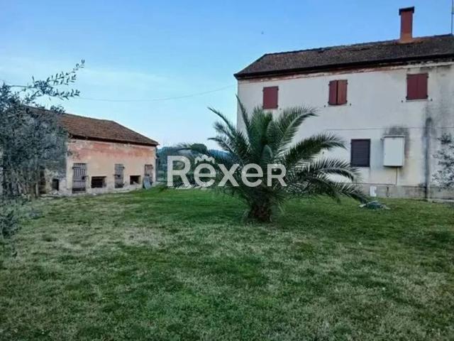 Villa Indipendente in vendita a Monterado, Ancona
