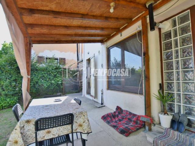 Villa Indipendente in vendita a Trecastelli, Marche